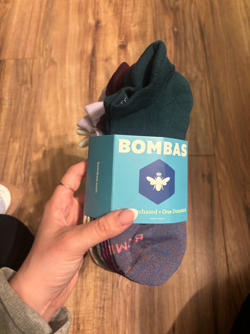 Bombas Ankle Socks – Chai & Lavender Mix (Medium) – New with Tags